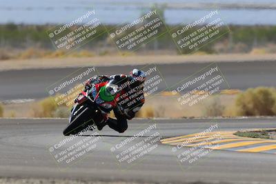 media/Oct-08-2022-SoCal Trackdays (Sat) [[1fc3beec89]]/Turn 14 (1050am)/